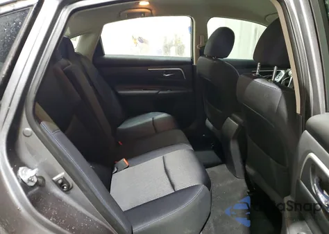 2016 Nissan Altima 2.5 z USA, uszkodzony, nr VIN 1N4AL3AP0GC267629